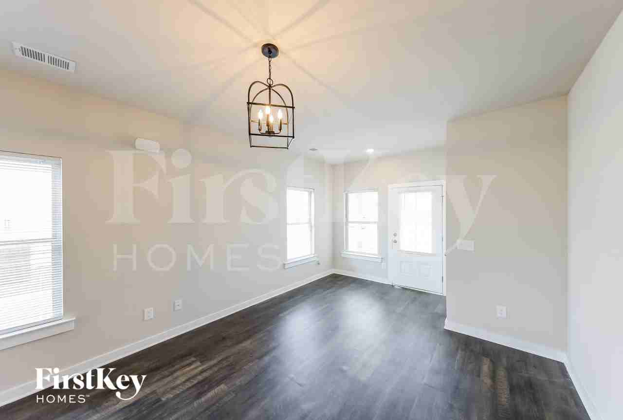 21 County Road - Photo 3 of 15