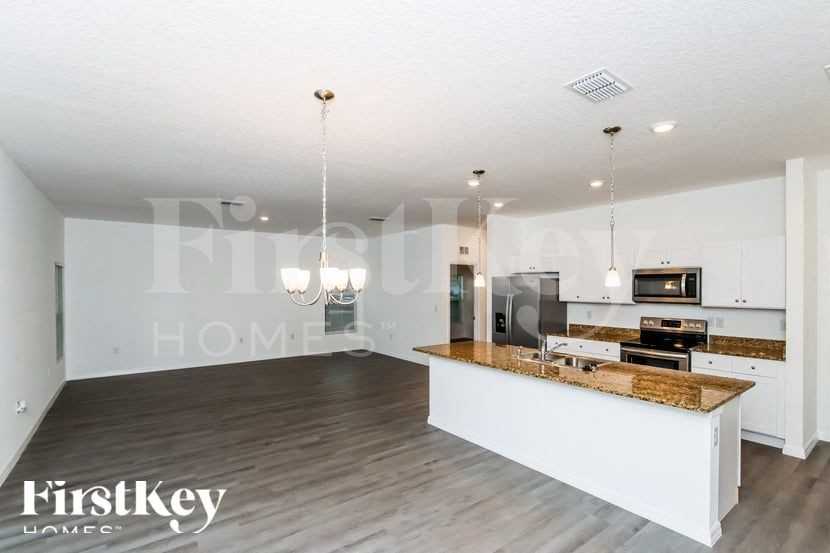 1298 Ginza Rd Nw - Photo 4 of 16