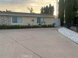 featured image of 5706 Wallis Ln