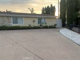 5706 Wallis Ln - Photo 1 of 1