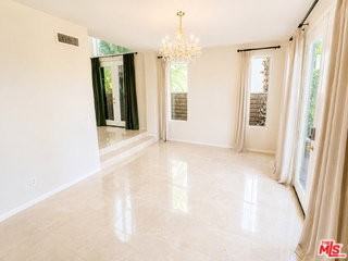 7371 Westcliff Dr - Photo 4 of 8