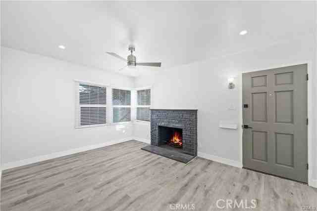 5715 Campo Walk - Photo 6 of 7