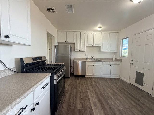 6350 E Barbanell St - Photo 7 of 8