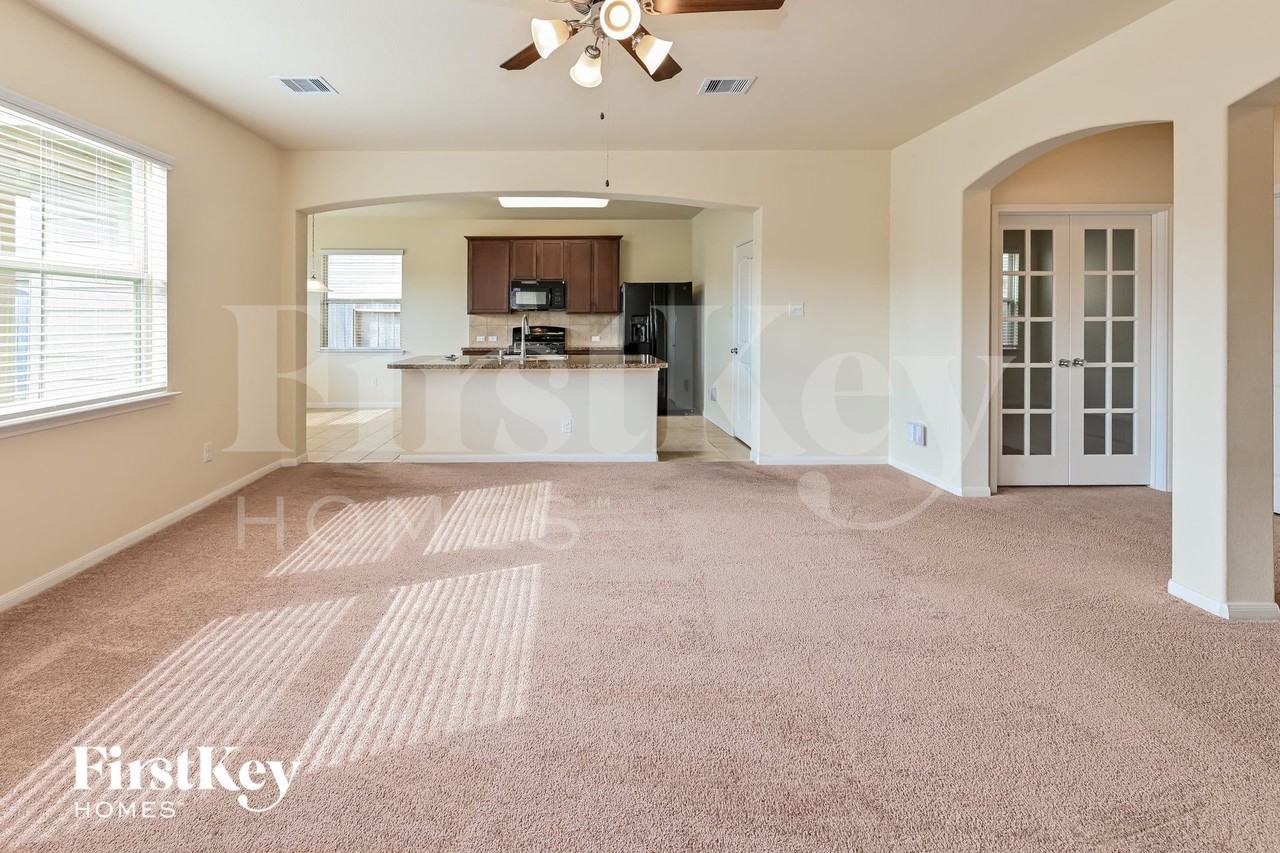 10502 Lake Of The Ozarks Dr - Photo 4 of 16
