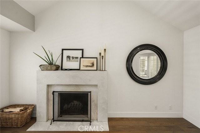 2726 Hilltop Dr - Photo 2 of 8
