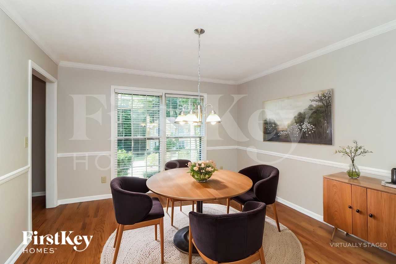 205 Timber Oak Cv - Photo 7 of 18