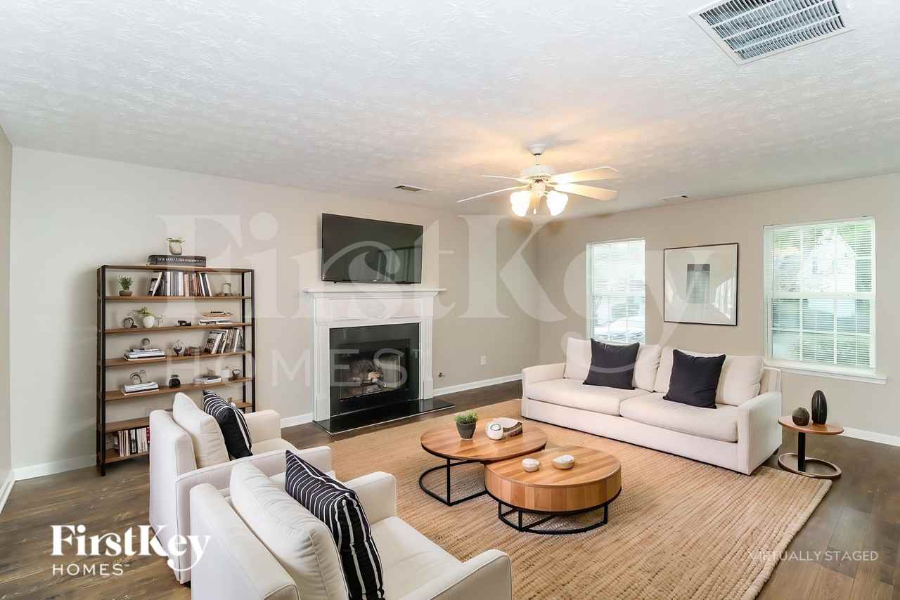 5491 Skylar Creek Ln - Photo 4 of 18