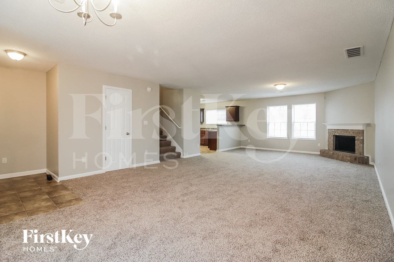 10051 Branley Oak Dr - Photo 4 of 16