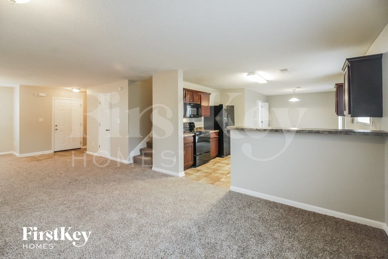 10051 Branley Oak Dr - Photo 5 of 16