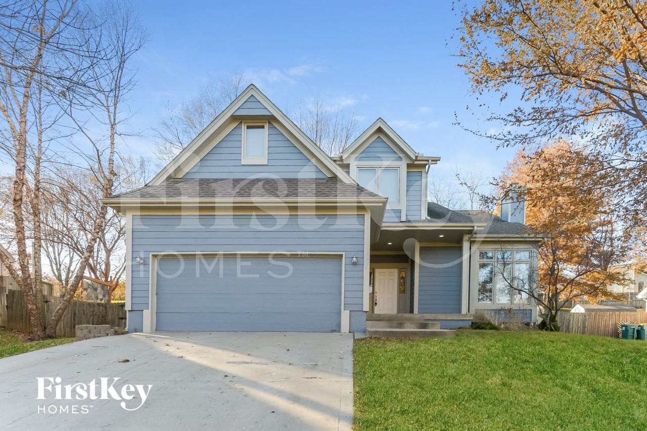 6914 Nw Pleasant View Ct
