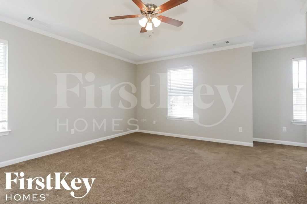 4922 Noel Mission Dr - Photo 6 of 15