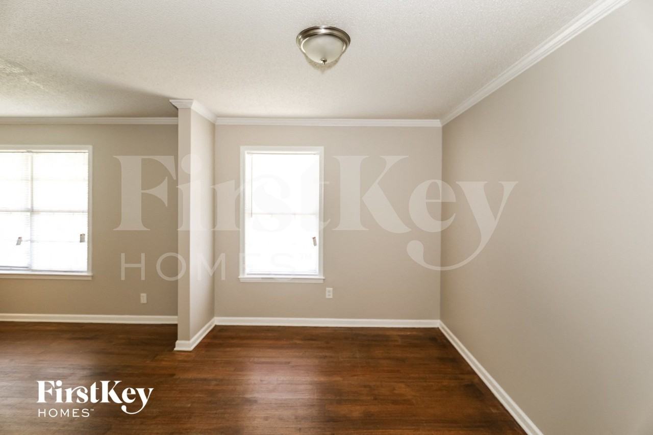 4769 S Milnor Dr - Photo 4 of 15