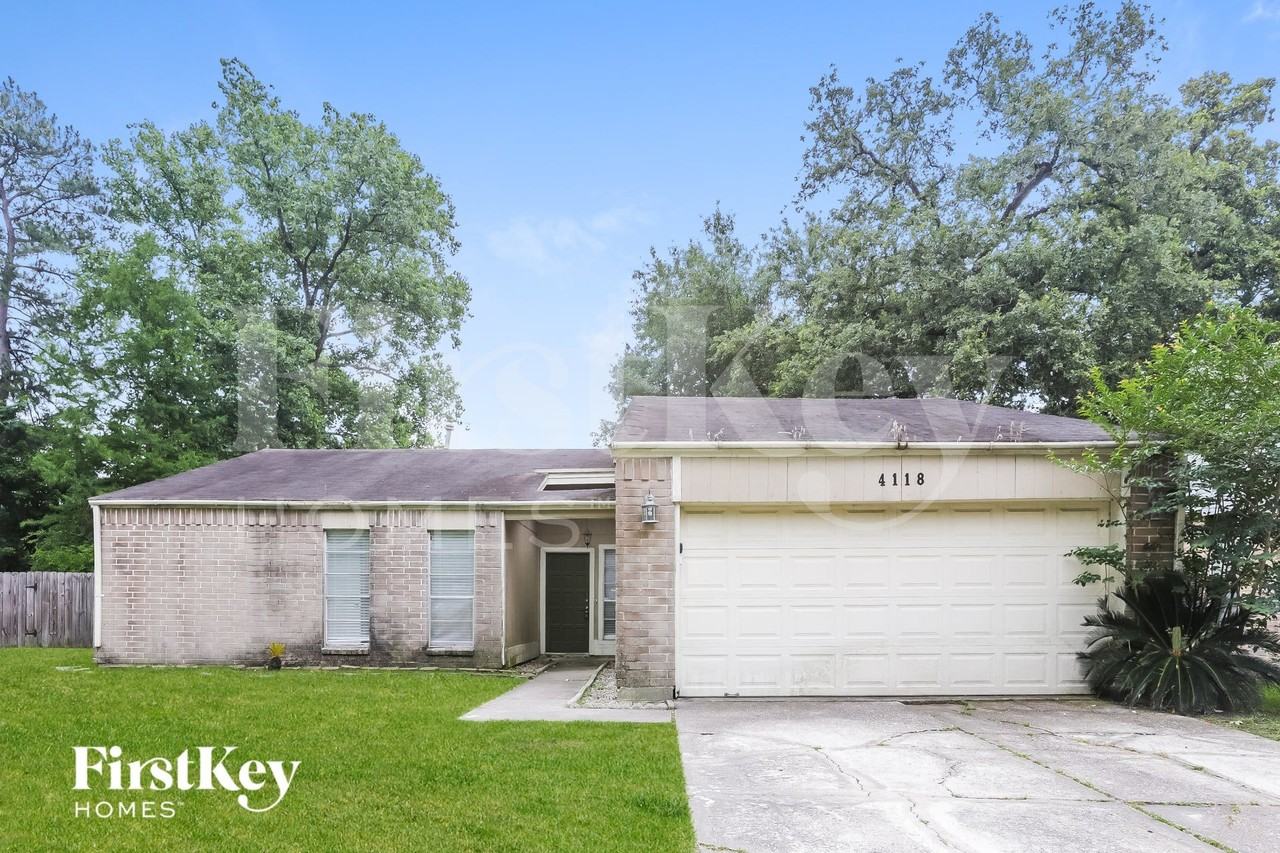 4118 Algernon Dr