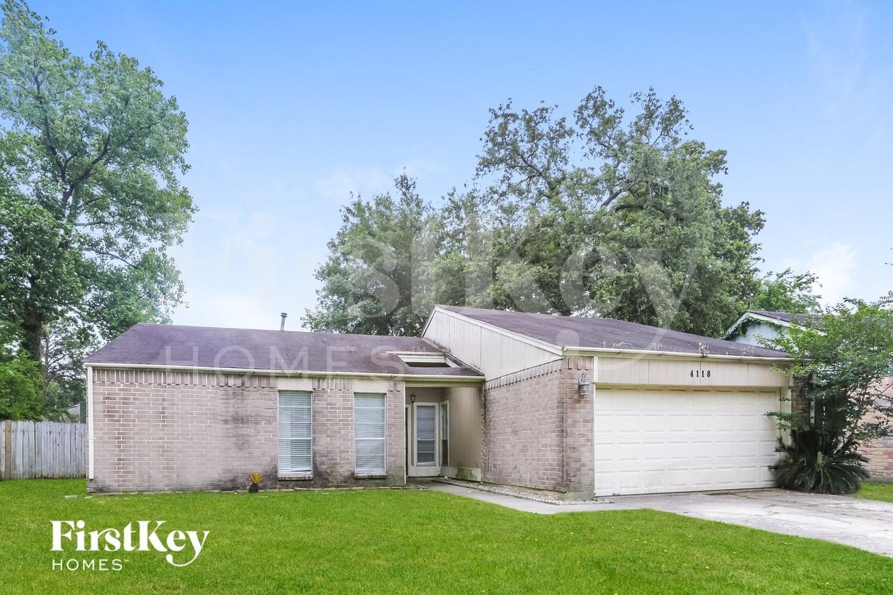 4118 Algernon Dr - Photo 3 of 16