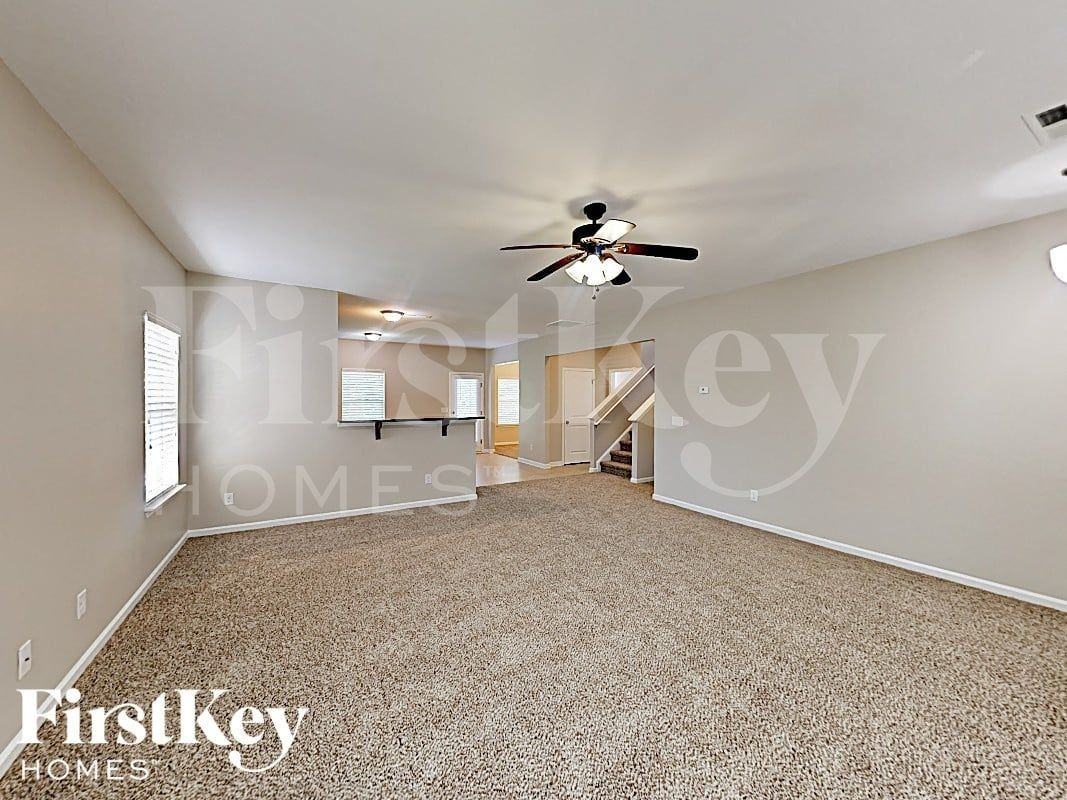3917 Catawba Hills Dr - Photo 2 of 16