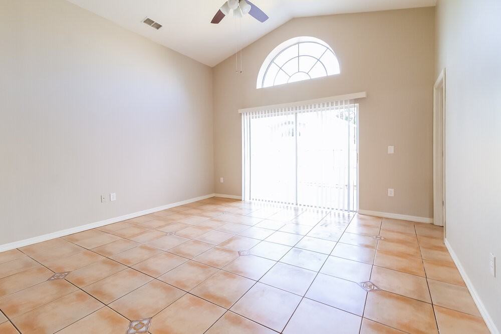 312 Riunite Cir - Photo 6 of 16
