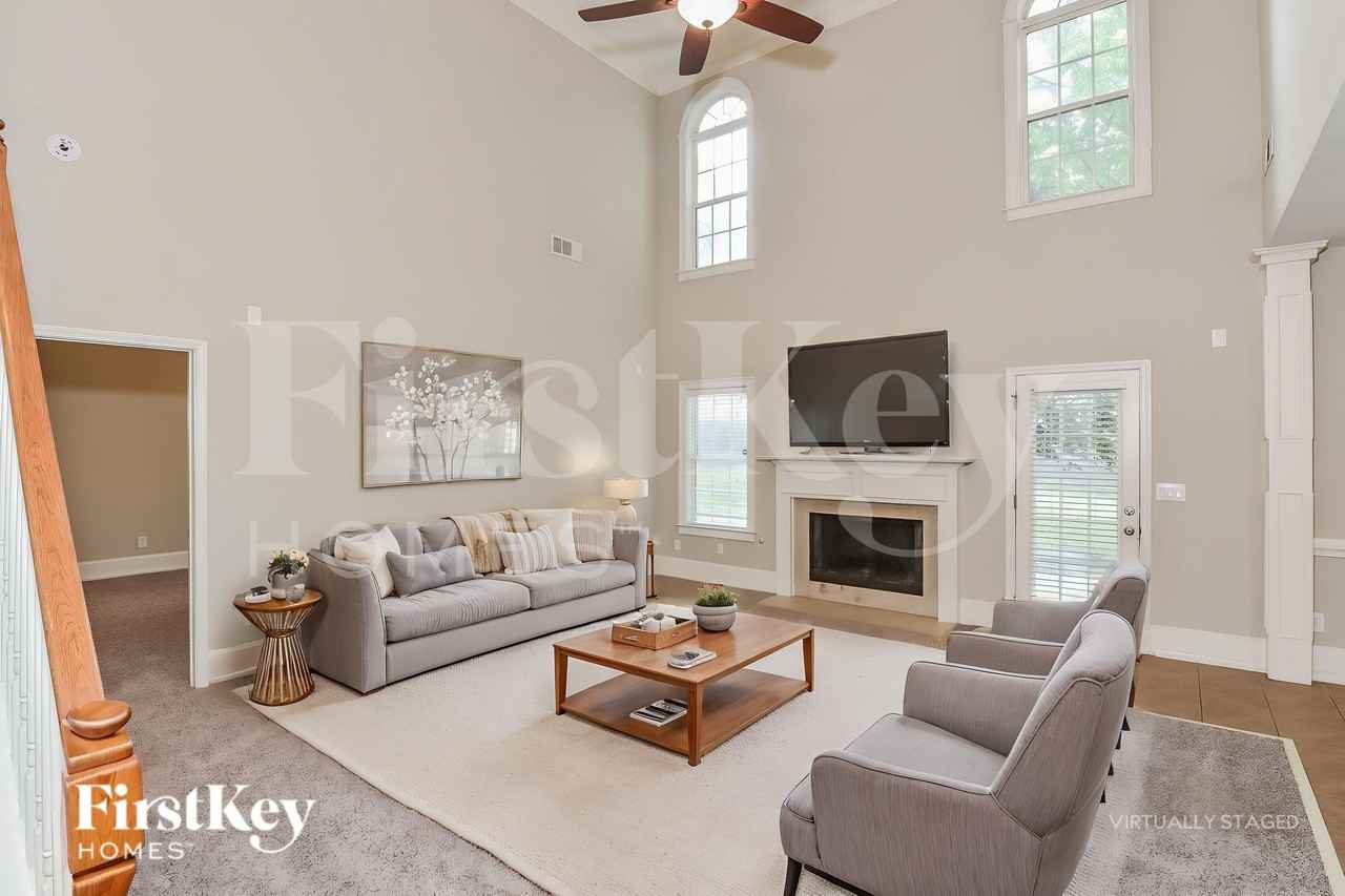 164 Grandiflora Dr - Photo 3 of 18