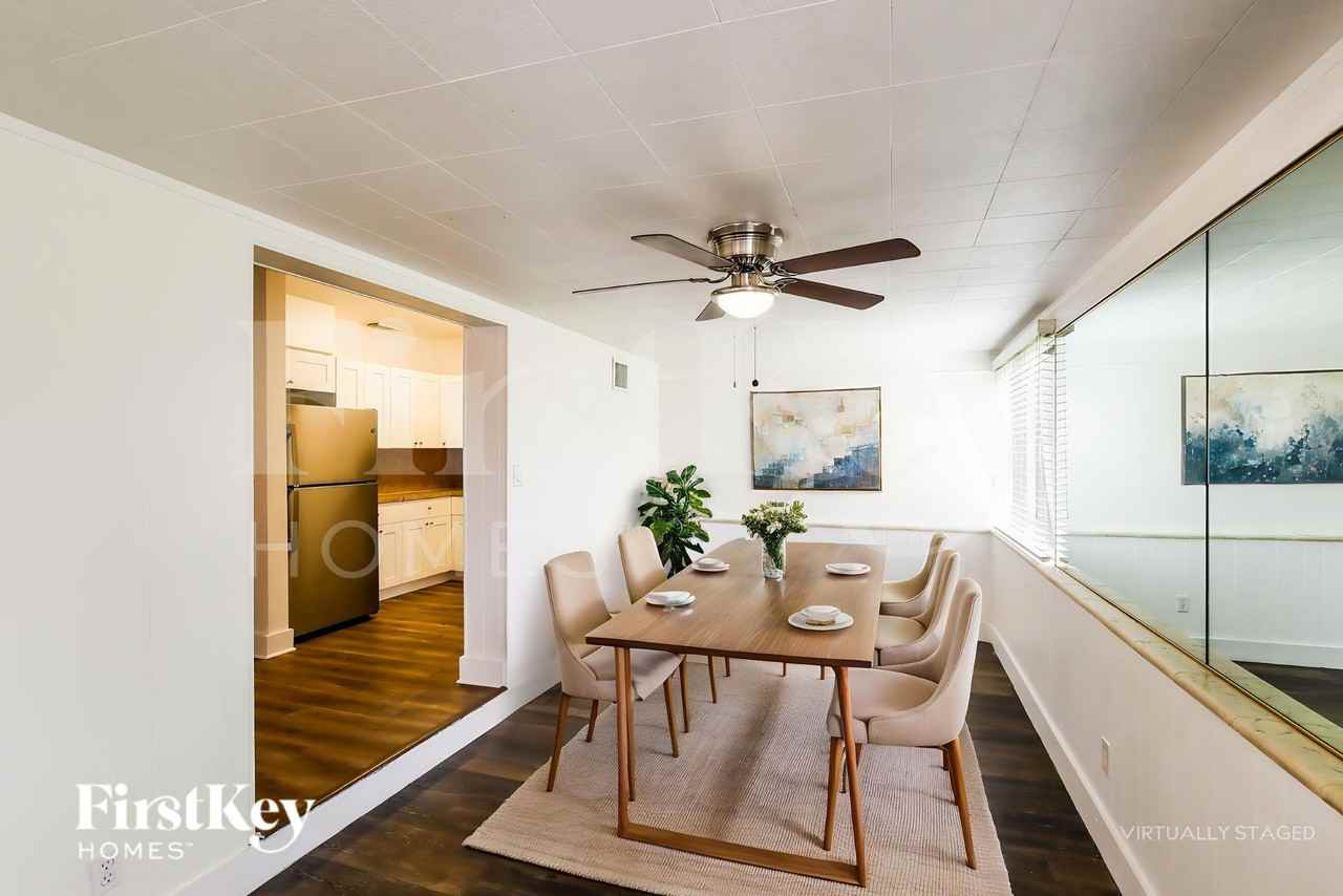 10020 Swstreet - Photo 6 of 19