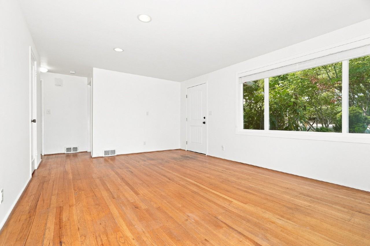 4222 27th Ave W - Photo 3 of 15