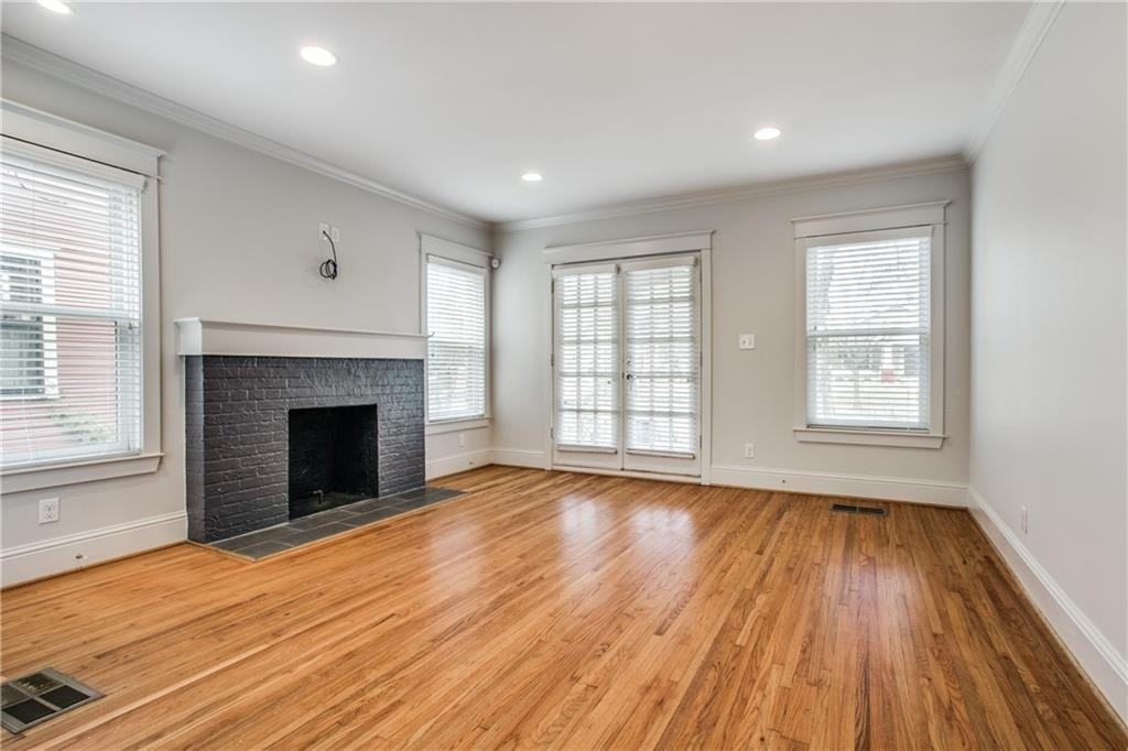 306 S Windomere Ave #101 - Photo 3 of 11