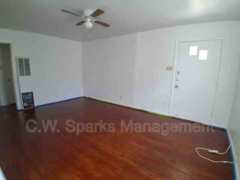 3021 Avon St - Photo 6 of 18