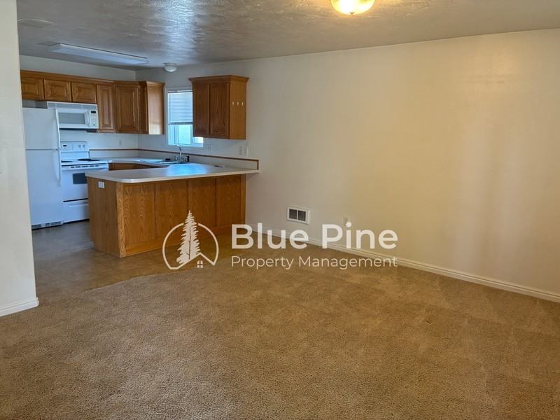 3156 Chasewood Dr #1 - Photo 5 of 13