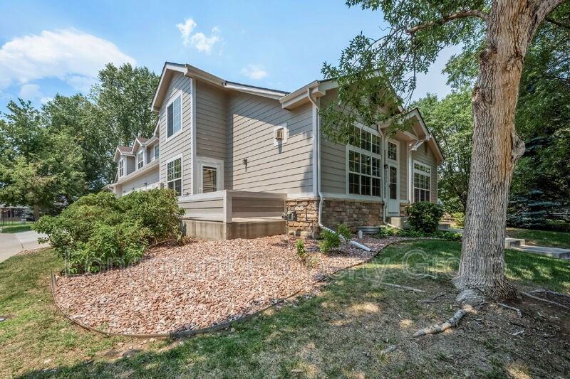 1613 Metropolitan Dr #C - Photo 2 of 22