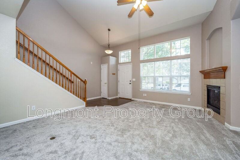 1613 Metropolitan Dr #C - Photo 4 of 22