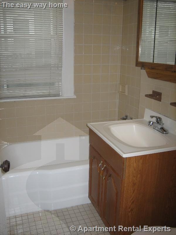 100 North St #1 - Photo 6 of 7