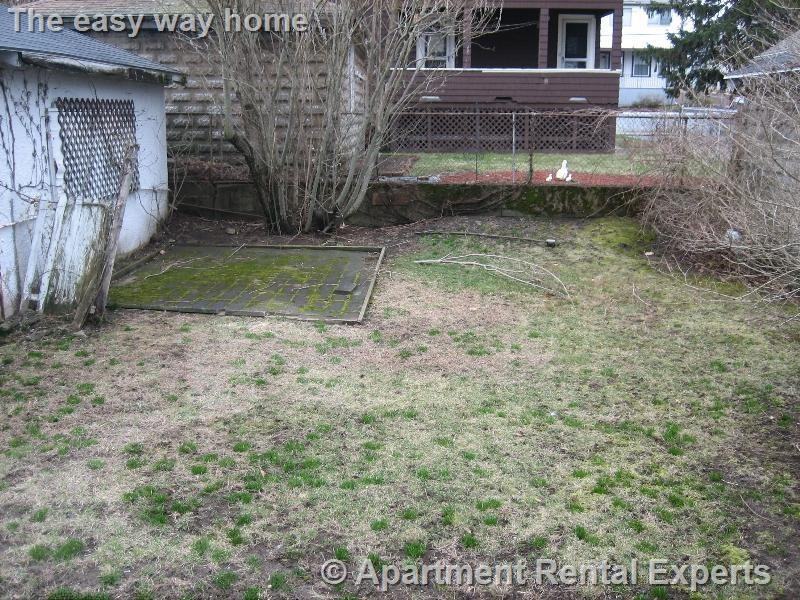 100 North St #1 - Photo 7 of 7