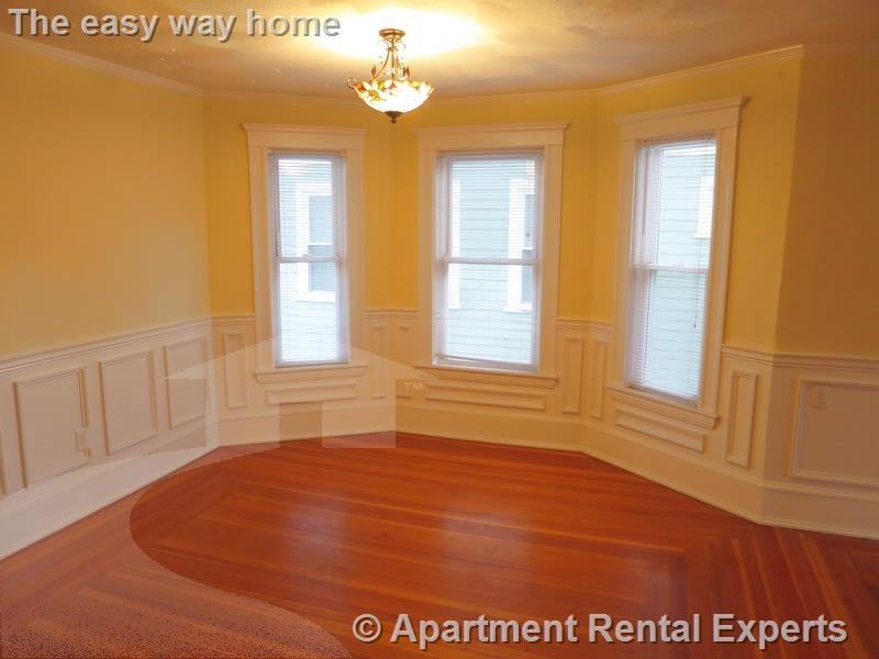 47 Paulina St #2 - Photo 3 of 21