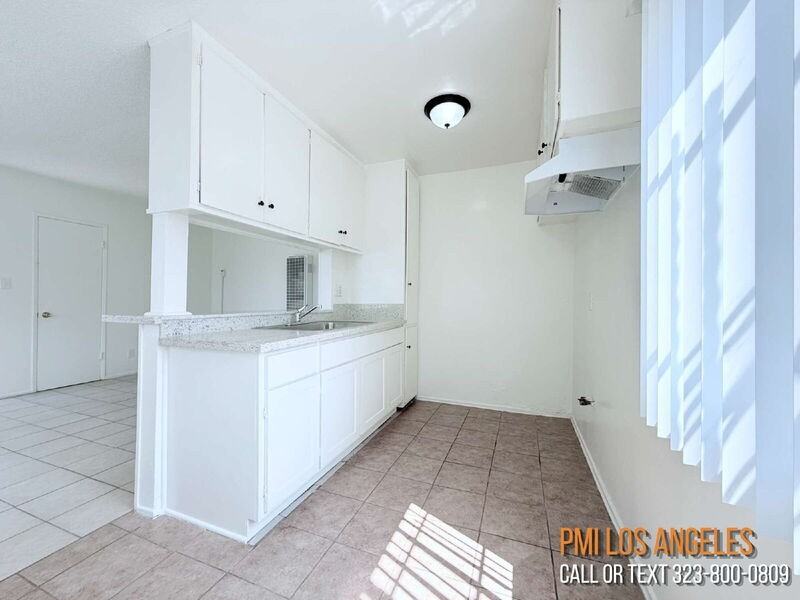 1224 S Normandie Ave #2 - Photo 3 of 8