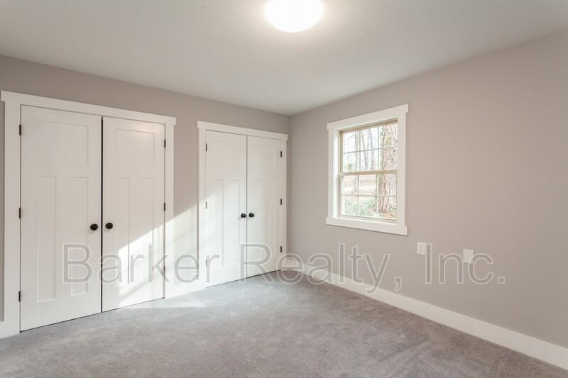 102 Bonnell Ct - Photo 5 of 7