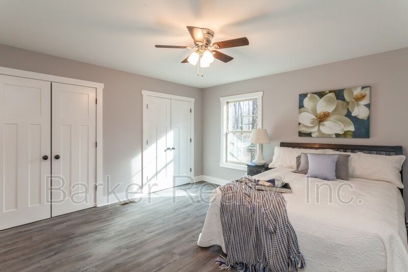 102 Bonnell Ct - Photo 7 of 7