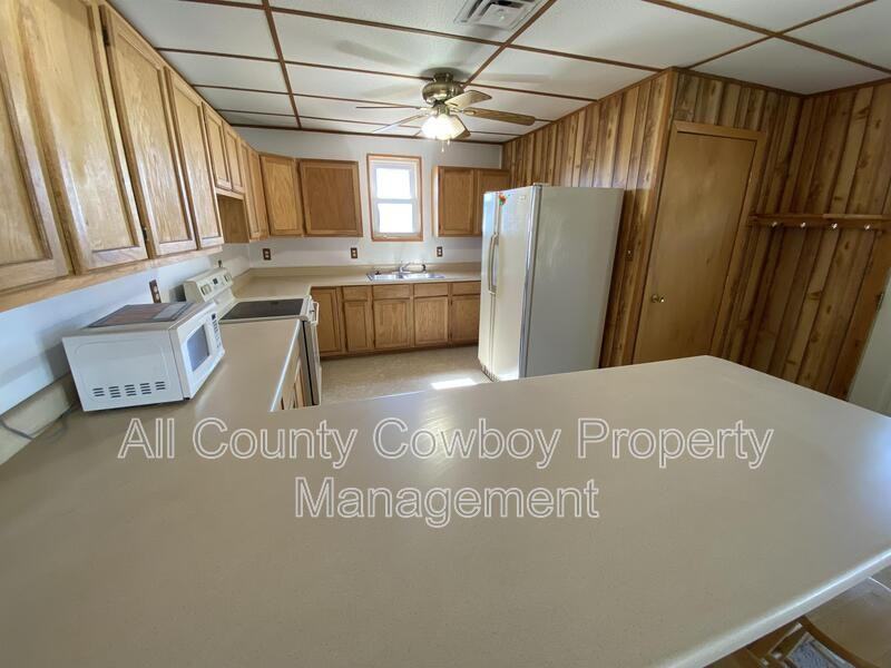 2765 Hwy - Photo 2 of 9