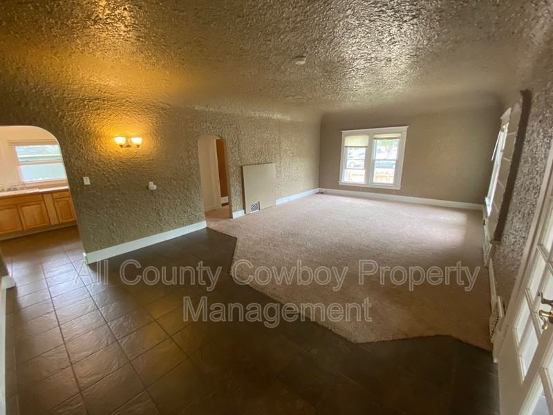 2765 Hwy - Photo 6 of 9