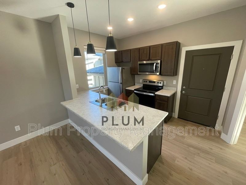 1720 S 14th St W #201 - Photo 6 of 19