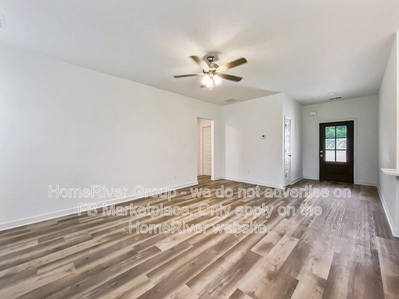 13965 Wesley Banks Blvd - Photo 4 of 19