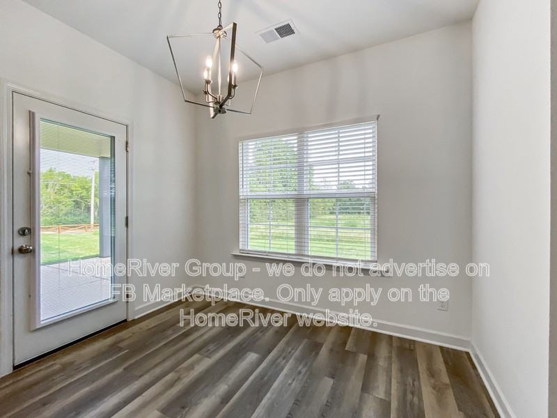 13965 Wesley Banks Blvd - Photo 5 of 19