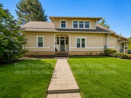 featured image of 1405 Halleck St