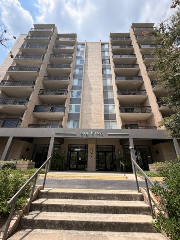 619 King St - Photo 2 of 25