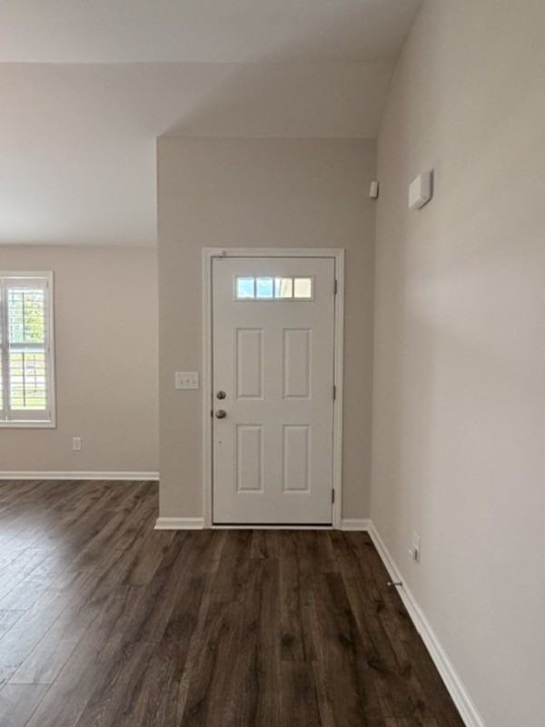 660 Constitution Dr - Photo 3 of 29
