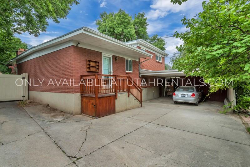 4270 S Monarch Way - Photo 6 of 19