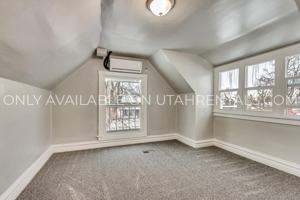 featured image of 3162 Adams Ave #NORTH
