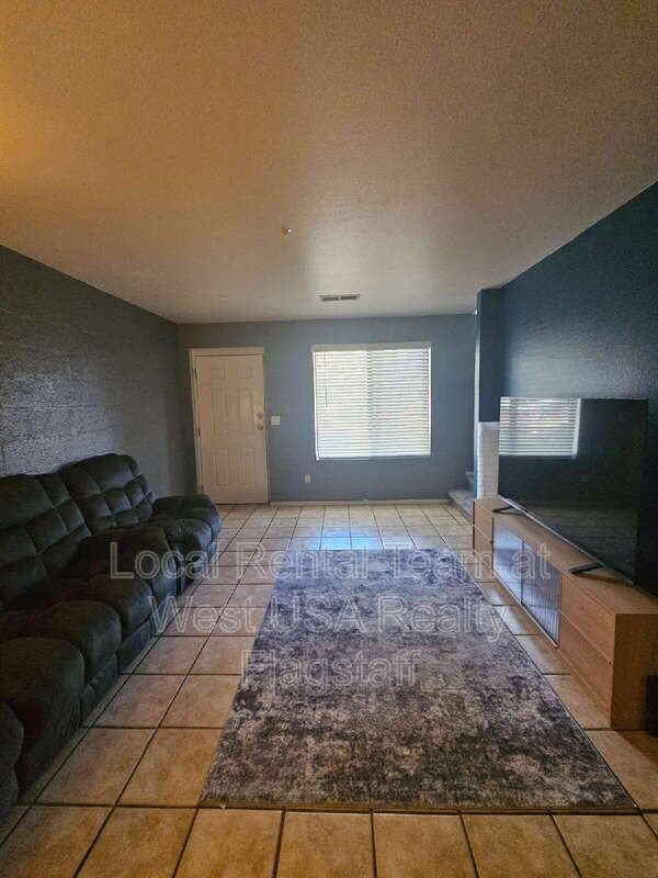 6315 N Saint Nicholas Cir #44 - Photo 3 of 18