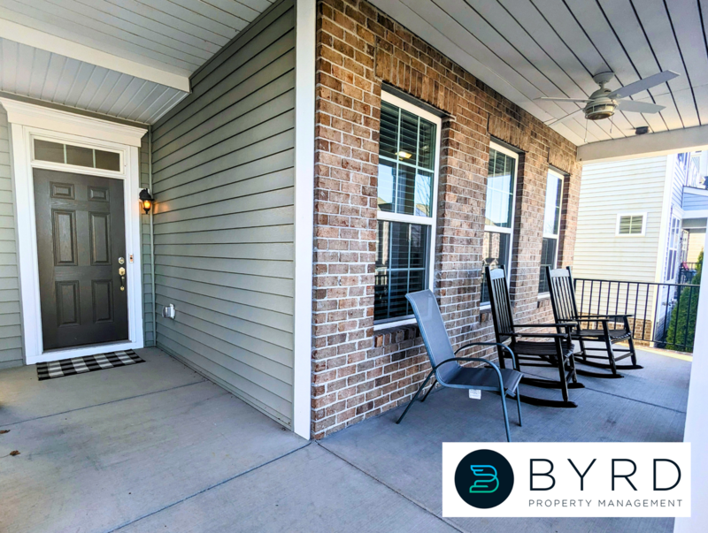 16901 Thornapple Run - Photo 2 of 34