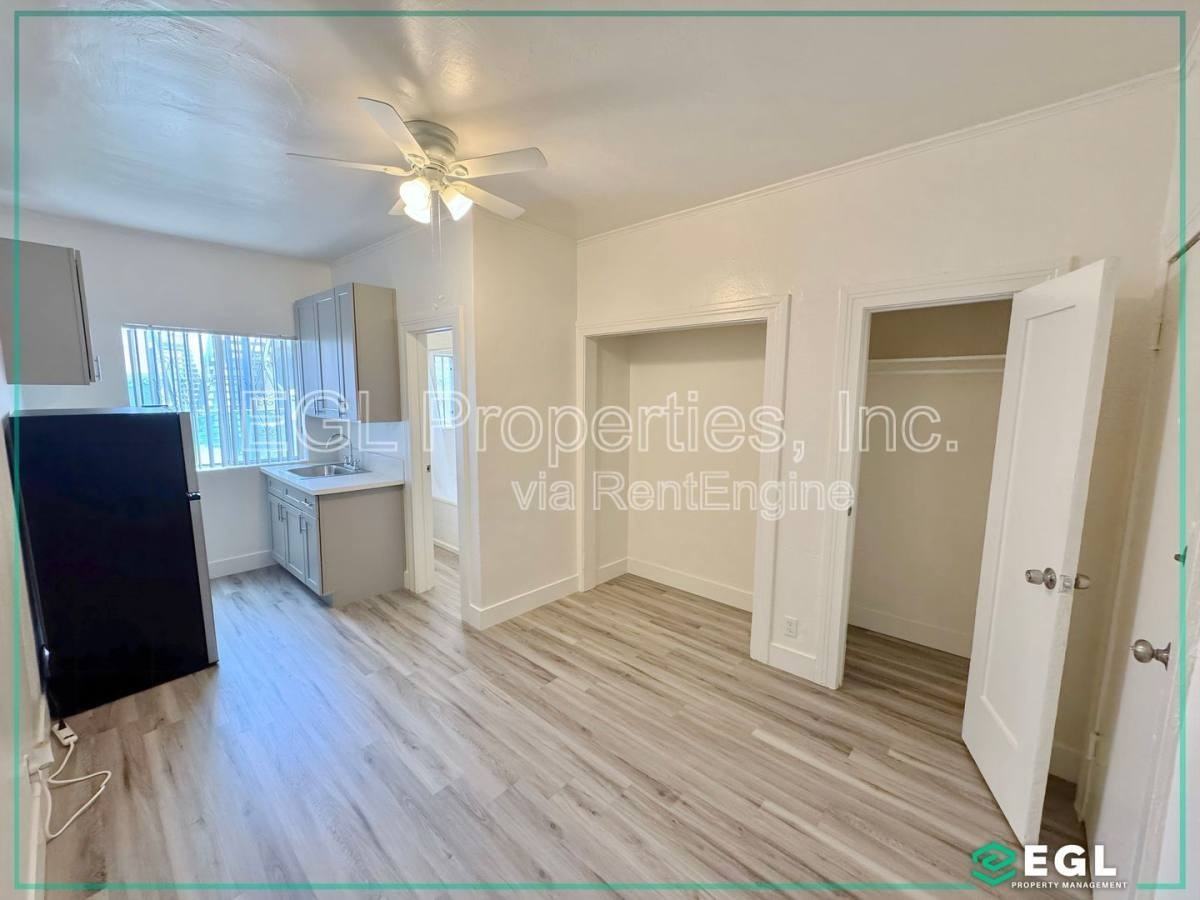 144 N New Hampshire Ave #3 - Photo 3 of 9
