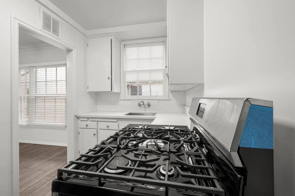 4195 Leimert Blvd #3-4A - Photo 3 of 10