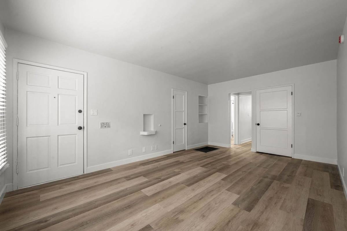 4282 Leimert Blvd #A - Photo 6 of 10