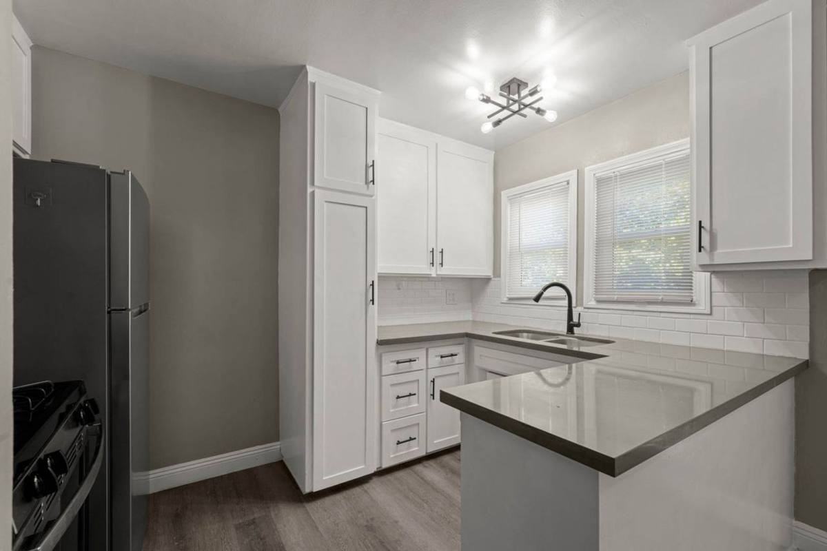 4024 Gelber Pl #5A - Photo 3 of 10